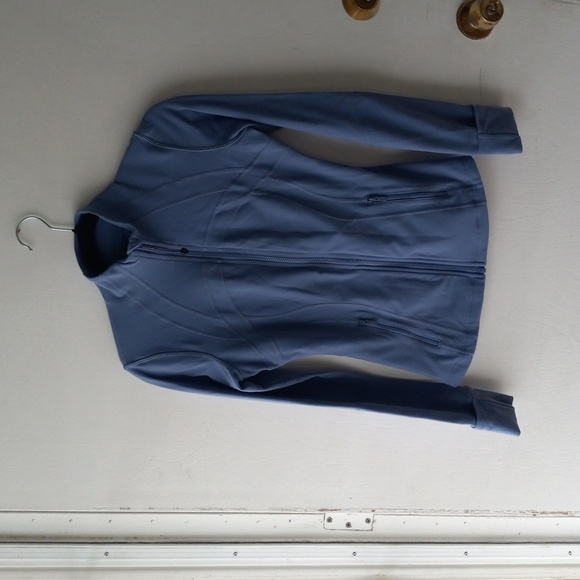 NWOT!!! π Lululemon π Define Jacket Size 6 - Picture 4 of 9